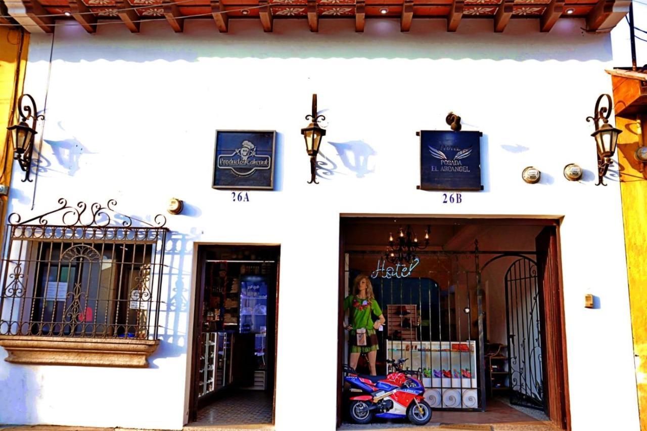 Hotel Posada El Arcangel Antigua Bagian luar foto